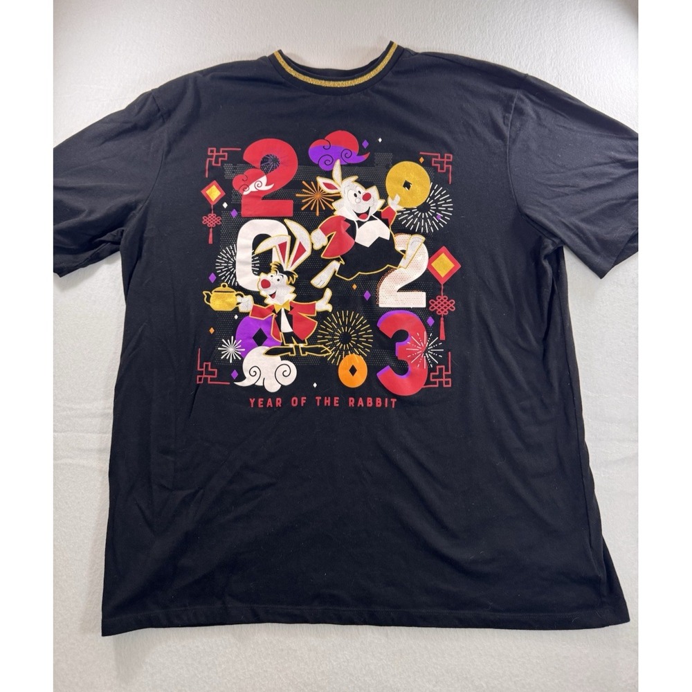 Disney T-Shirt Size XL Black Alice In Wonderland Lunar New Year Rabbit 2023 EUC